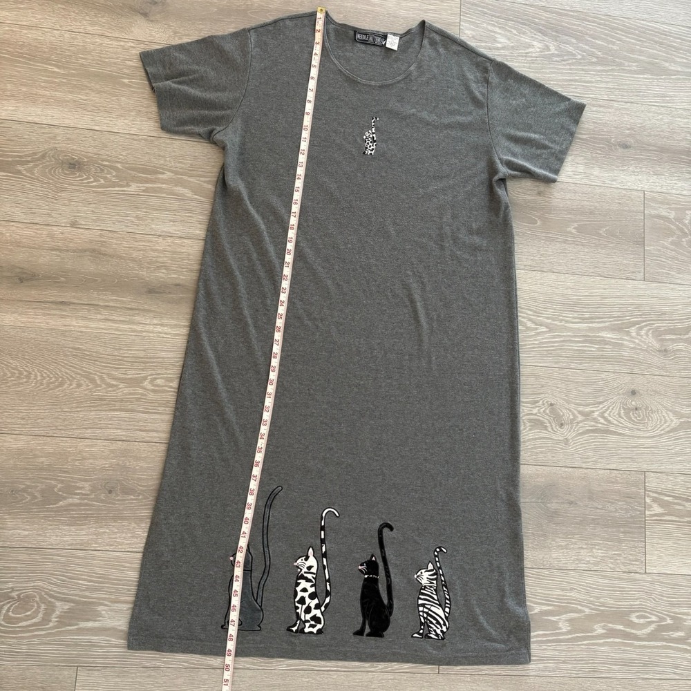 Needle & Thread Womens Gray Short Sleeve Cat Print Embroidered Dress Size 1X - Picture 14 of 15